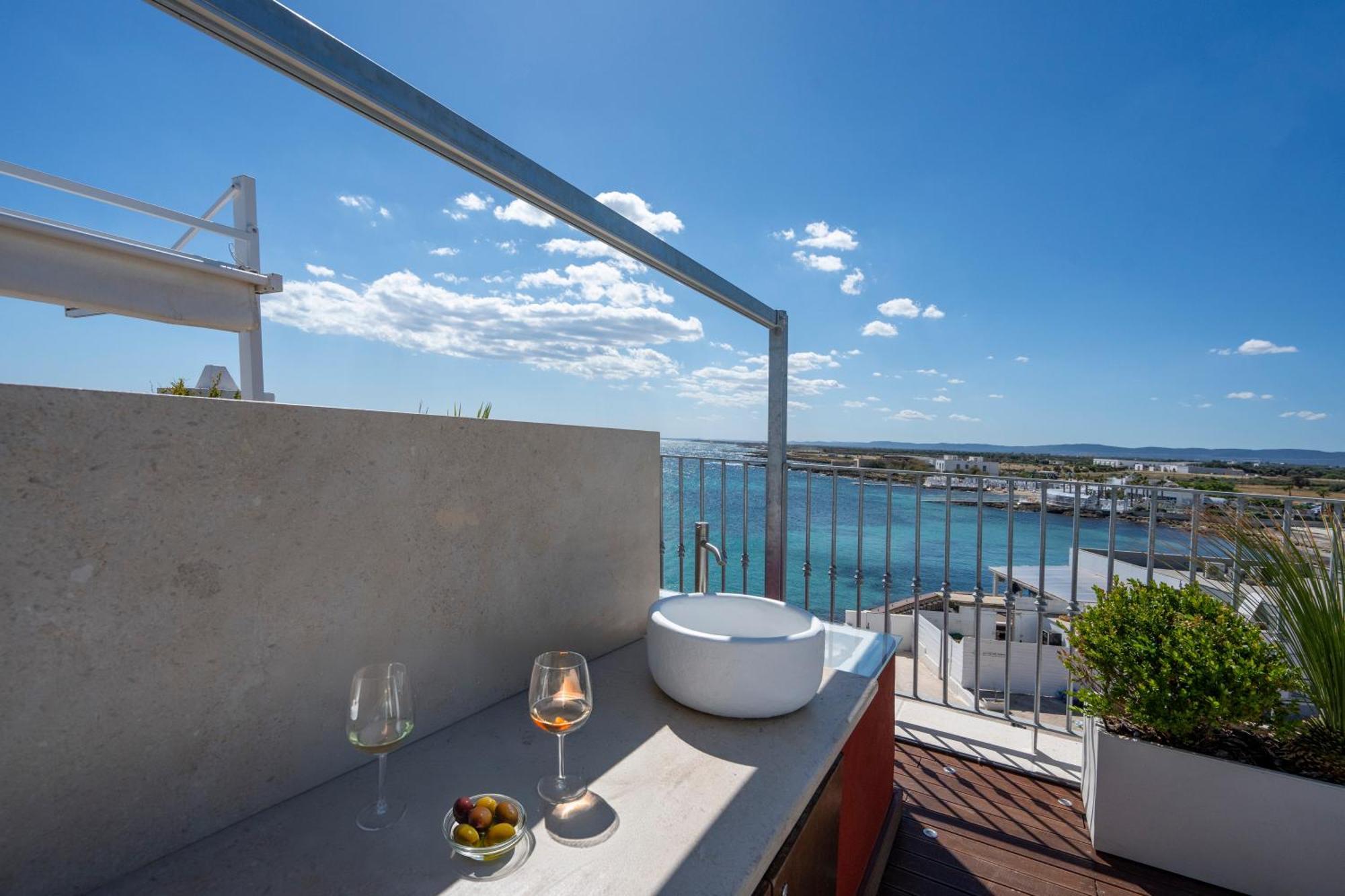 Apulia Charming Suites - Casa Rossa Suite Perla E Suite Corallo Savelletri Εξωτερικό φωτογραφία